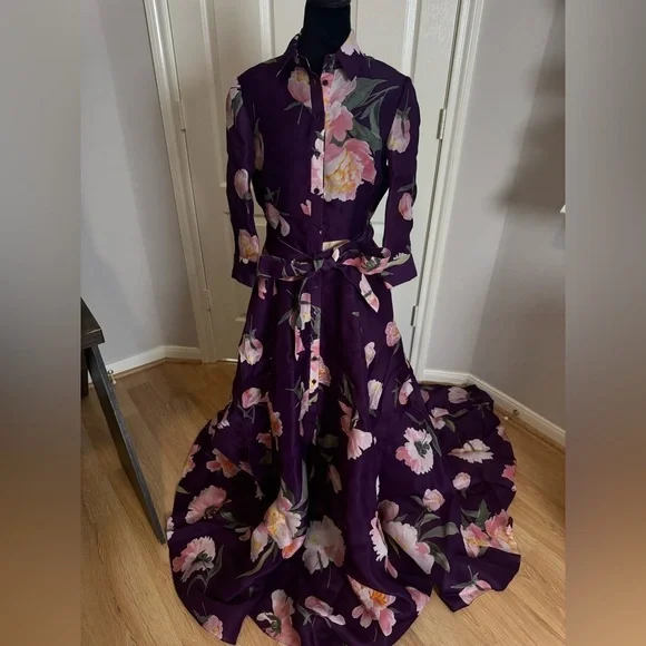 CAROLINA HERRERA Trench Gown in Fig Multi Purple Floral Belted Dress Size 8 NWT - Picture 8 of 13